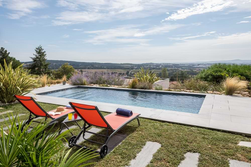 Piscine clé en main